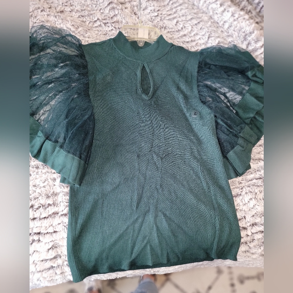 NY&CO Emerald Green Blouse